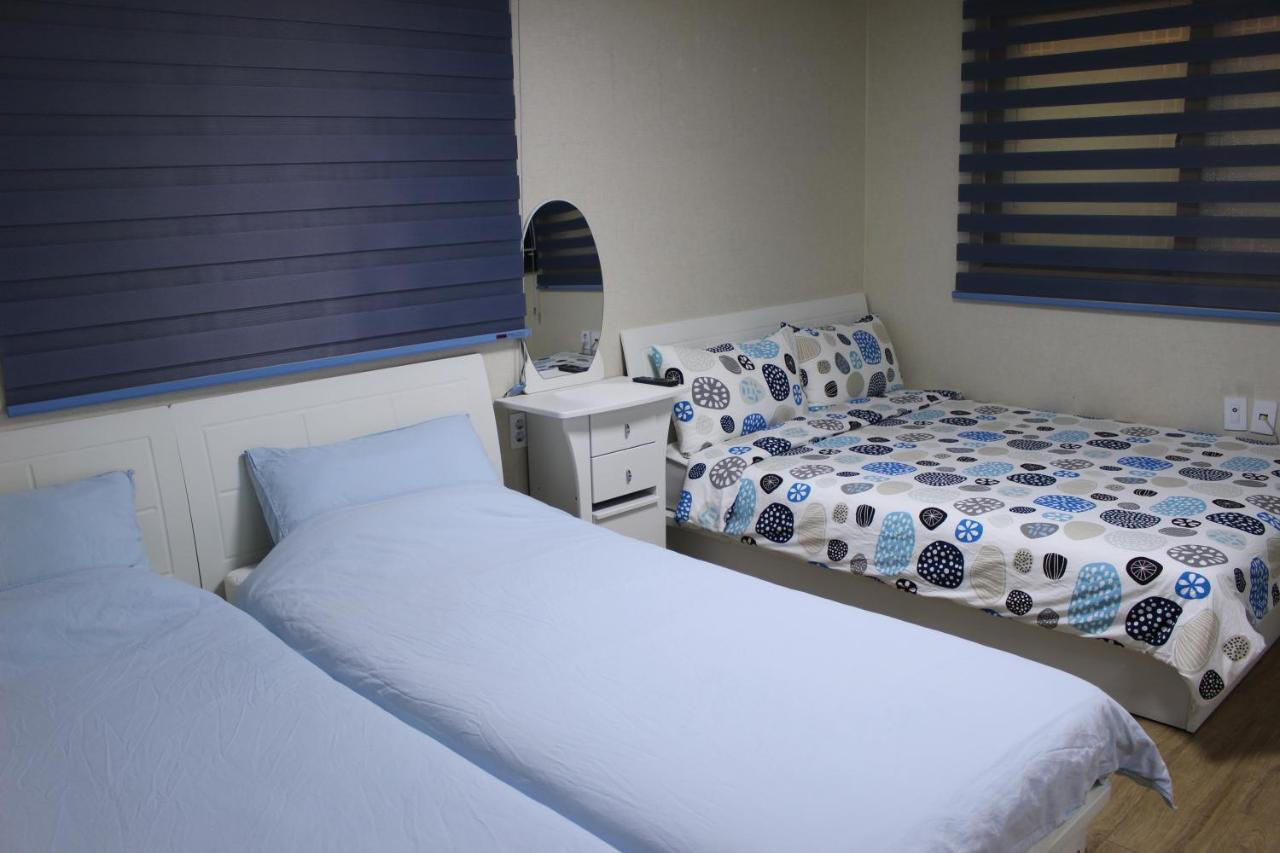 Bunk Guesthouse Hongdae2 Szöul Kültér fotó