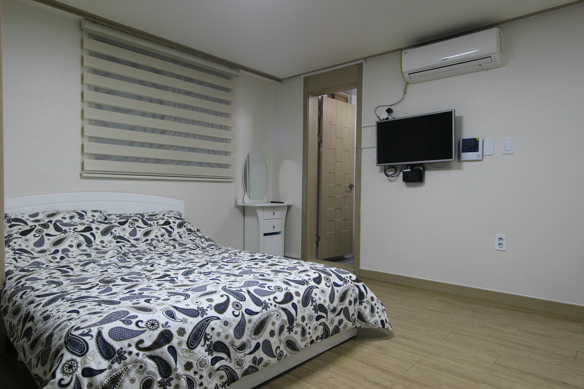 Bunk Guesthouse Hongdae2 Szöul Kültér fotó