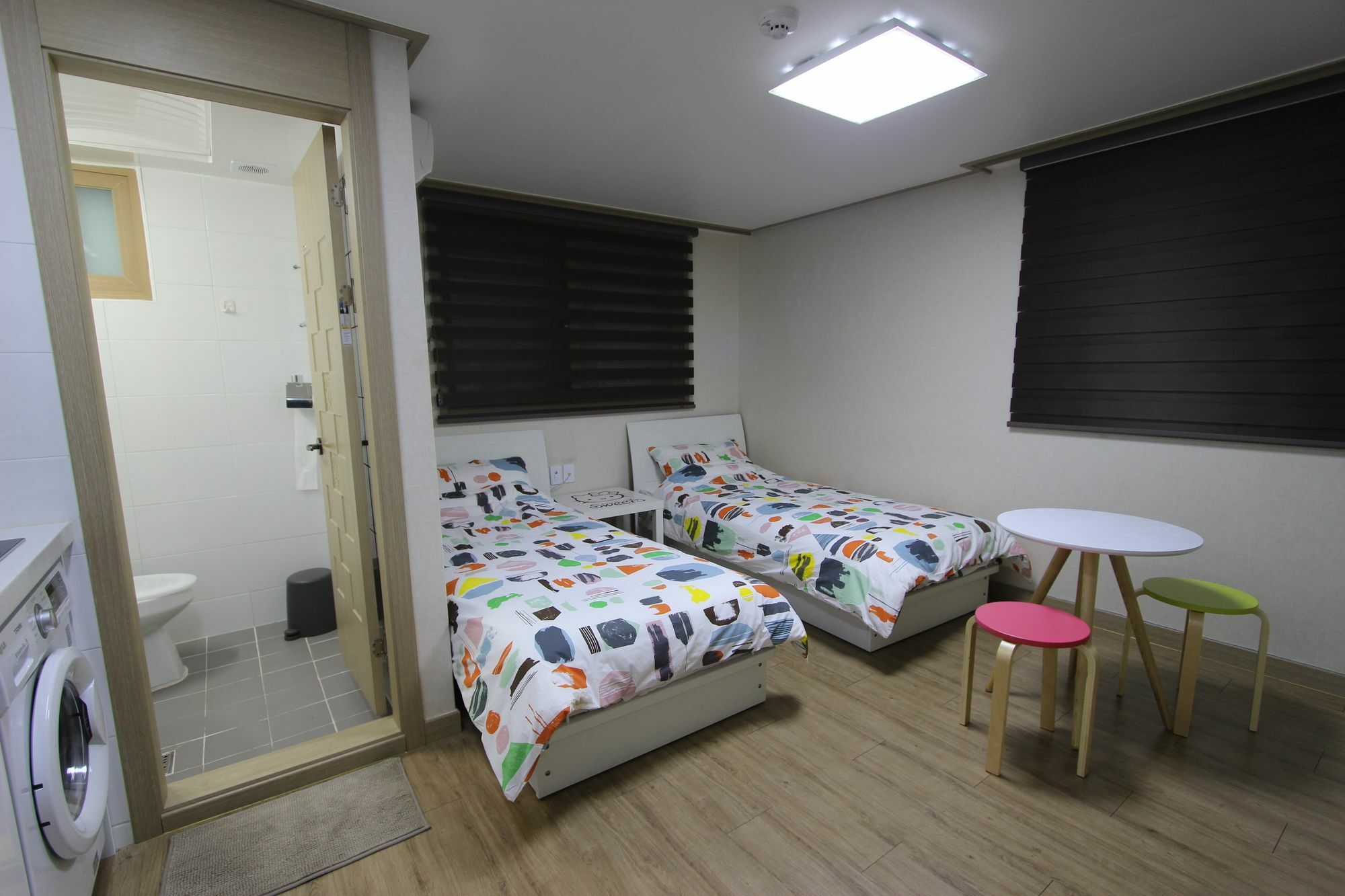 Bunk Guesthouse Hongdae2 Szöul Kültér fotó